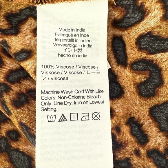 J. Crew button-up shirt in leopard crepe de chine Blouse Top Size XL - Picture 8 of 8